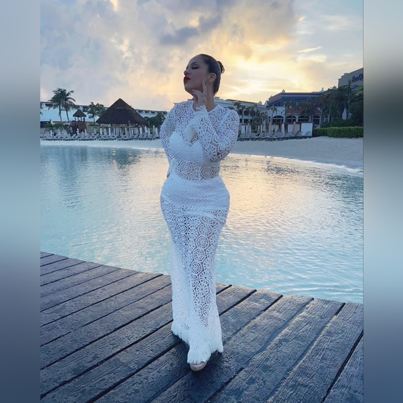 Maxi dress with fringe - Picture 2 of 4